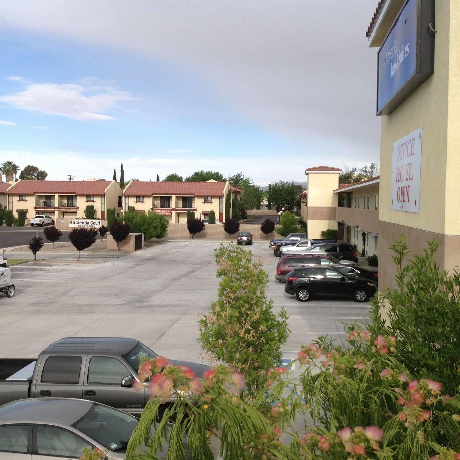 America Inn & Suites Ridgecrest Luaran gambar